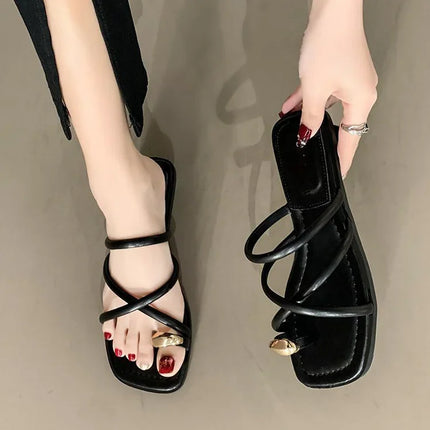 Sandali da donna eleganti con cinturino incrociato, comodi e leggeri, con passante per il dito, scarpe da spiaggia dal design casual a tinta unita per l'estate