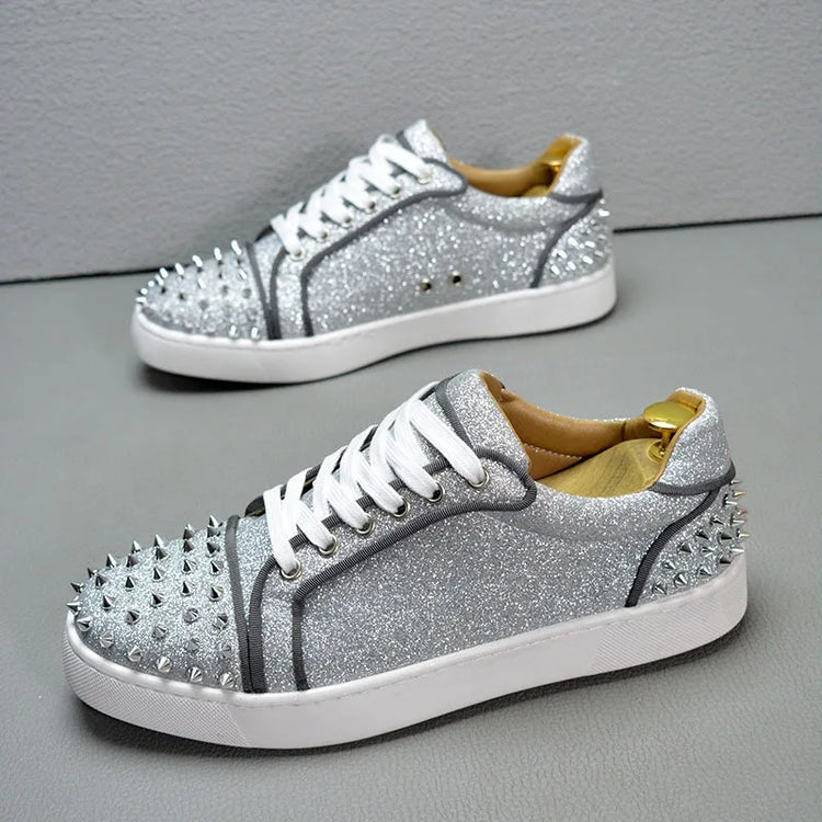 Sneaker Casual Men Designer Rivet Board Shoes Fashion Split Leather Upper Flat Platform White Shoes High Top Nightclub Shoes