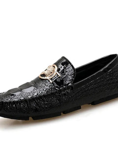 Scarpe da uomo slip-on modello coccodrillo 2025 Primavera ed estate Moda britannica alla moda in pelle lucida lucida pigra casual Beanie scarpe fatte a mano