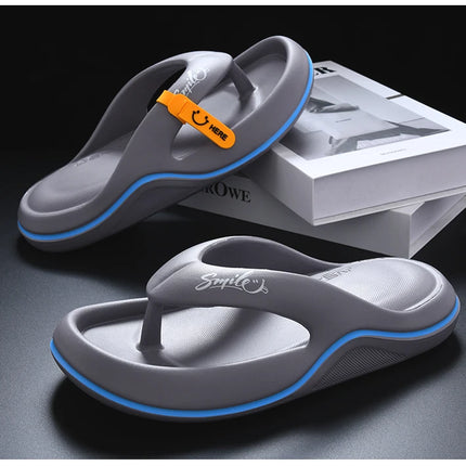 New Men's Women's Slippers Flip Flops Indoor Outdoor Beach Sandals Super Soft Bottom Slides Men's Slippers with Thick Non-slip Sole