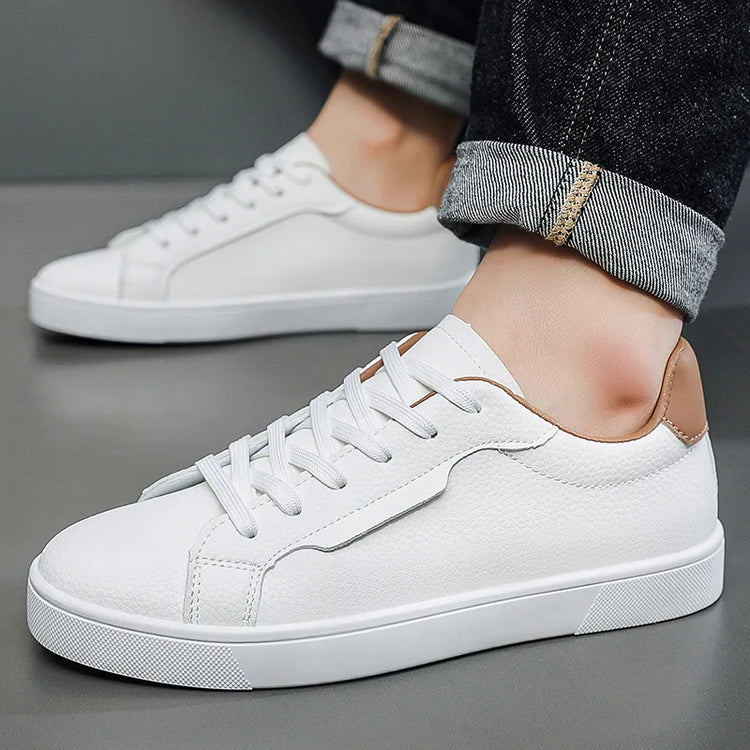 2026Mens Board Shoes Classic Lace Up Lightweight Breathable Casual Leather Sports Shoes Daily Comfortable Male Business Sneakers