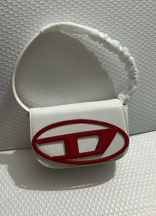 Borsa a Tracolla in Pelle PU Effetto Specchio Argento Lucido con Decorazione Ovale in Rilievo, Tracolla Staccabile, Mini Borsetta Futuristica da Donna
