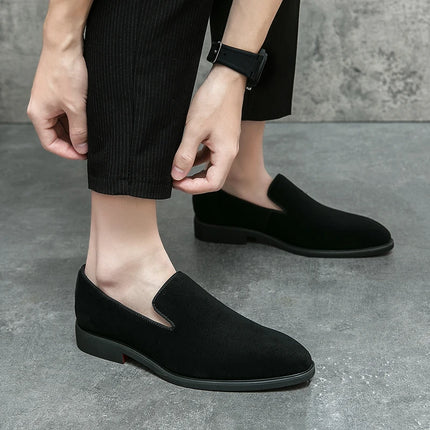 Scarpe primaverili in pelle scamosciata di marca di design italiano di lusso primaverile Scarpe eleganti da ufficio per uomo Mocassini da discoteca marroni da uomo