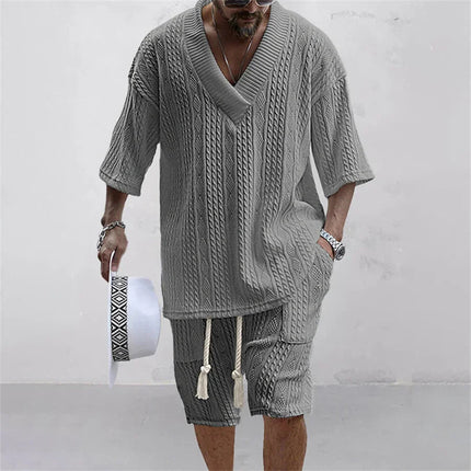 2024 Pantaloncini casual primaverili ed estivi Set T-shirt e pantaloncini a maniche corte con scollo a V in due pezzi da uomo Street Wear Set lavorato a maglia platinumshop