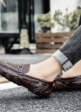 Scarpe Casual da uomo in vera pelle stile coccodrillo mocassini per scarpe comodi da uomo scarpe da uomo Casual Slip on semplici scarpe da guida