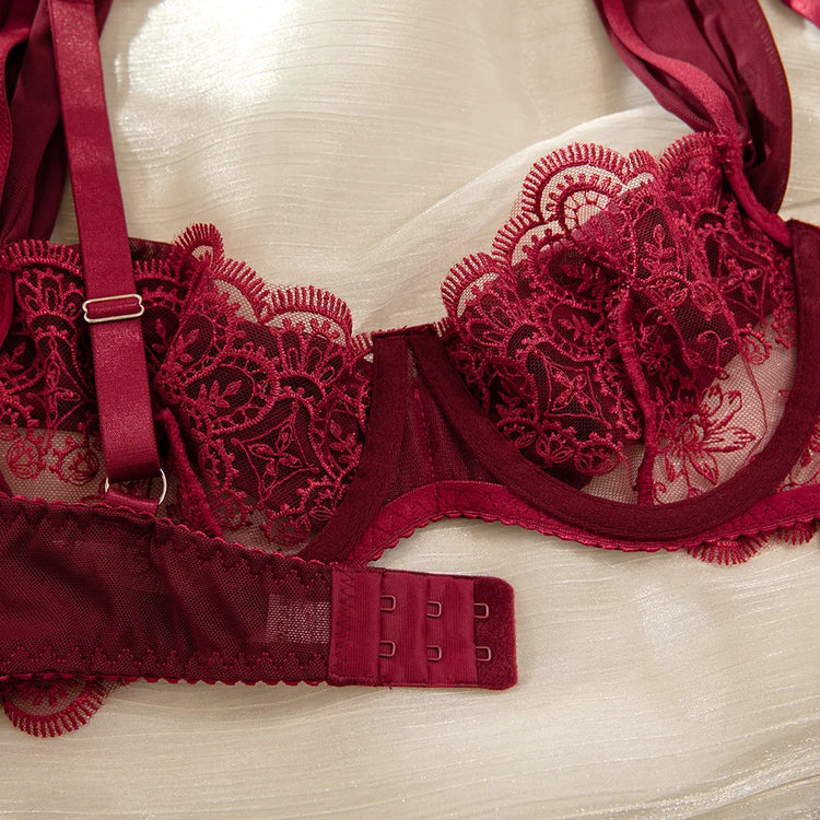 Toucheart Erotic Lingerie New Burgundy Embroidered Underwear Set Sexy Deep V Push-up Hot Bra Hollow See-through Panties Forwomen