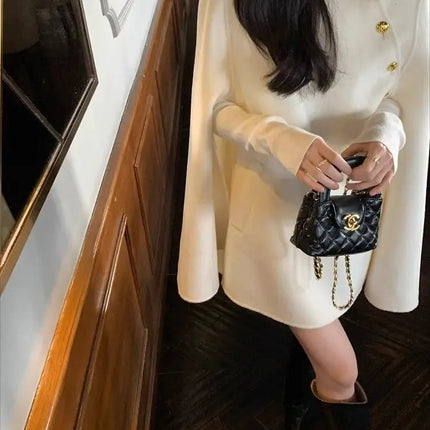 2026 New Style Women's Wool Coats Capes Autumn/Winter Princess Style Wool Cloak Woman