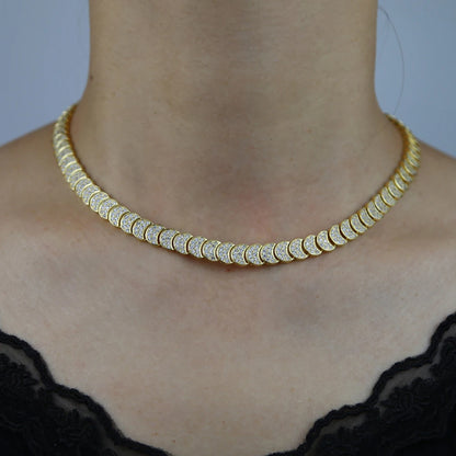 2025 Nuova collana a catena serpente unisex color oro a spina di pesce con perline catena a maglie pavimentata 5A CZ girocollo a forma di luna per gioielli da donna