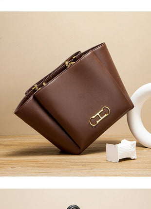 CHCH Women's Tote Bag 2026 Spring New Brown Magnetic Buckle Storage Bag Large Capacity Commuter Chain Bag PlatiNum