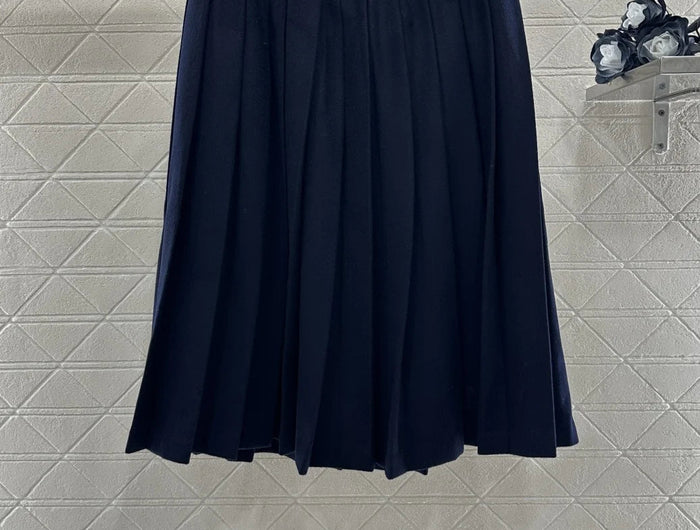 Early spring new elegant and fashionable mid length wool pleated high waisted A-line half skirt women's clothing PlatiNum