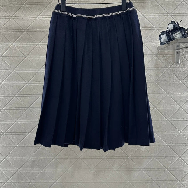 Early spring new elegant and fashionable mid length wool pleated high waisted A-line half skirt women's clothing PlatiNum