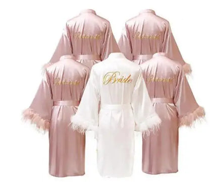 Donna piuma sposa damigella d'onore abito da sposa raso Kimono accappatoio abito da notte ricamo lettera camicia da notte scollo a v Lingerie