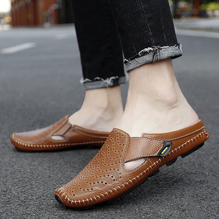 Nuove pantofole da uomo in vera pelle estate traspirante Casual muli mezze scarpe leggere per uomo mocassini da guida antiscivolo all'aperto uomo
