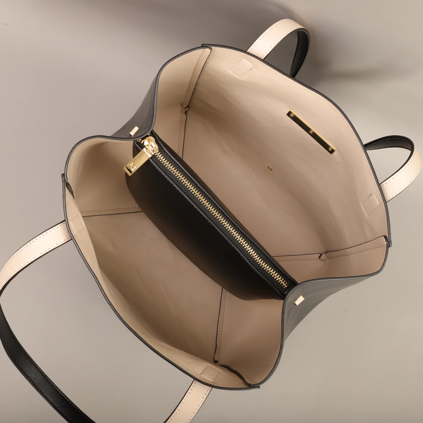 PG PATSY GARIS Borsa da donna di lusso leggera Design di marca di nicchia 2024 Borsa a tracolla All Match di nuova moda