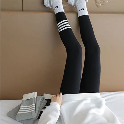 Autumn Winter Warm Thick Cotton Leggings for Women Fleece Lined Slim Fit Thermal Pants with Four Stripe Design