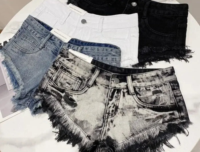 Pantaloncini di jeans Donna High Street Hotsweet Casual Vita bassa Bordi grezzi Fori A-line Stile coreano Y2k Pantaloncini estivi per ragazze piccanti