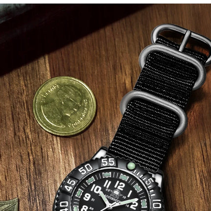 ADDIESDIVE Luxury Men Watch Luminous Dial 50m Water Resistance Date Display Outdoor Casual Men's Quartz Men Watch Nylon Strap