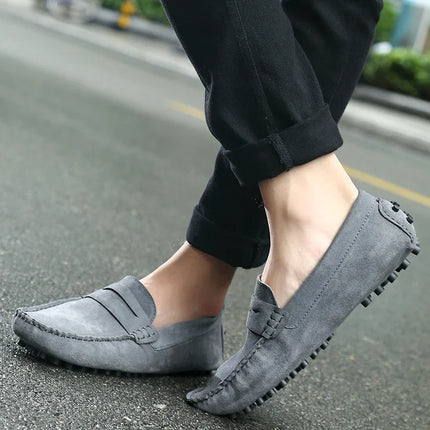 Scarpe casual da uomo Scarpe da uomo di moda Mocassini da uomo in vera pelle scamosciata fatti a mano Mocassini Slip On Scarpe basse da uomo Scarpe da guida maschili