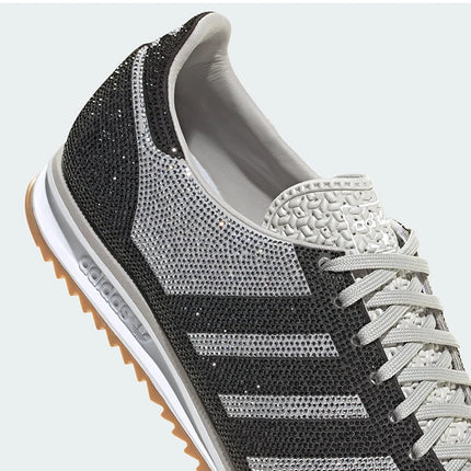 Scarpe sportive Adidas originali da donna con suola sottile, stile classico retrò, modello KJ6151