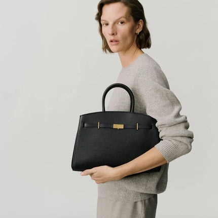 Borsa a mano di lusso in pelle martellata con chiusura in metallo, manico rigido, borsa professionale per affari e cerimonie