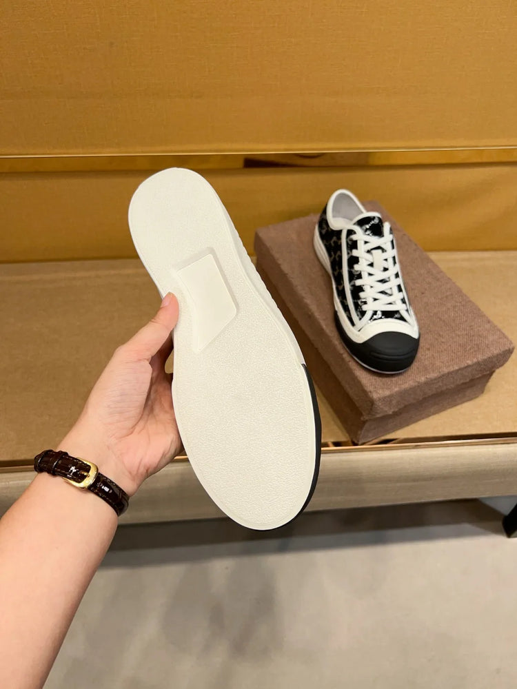 New Genuine Leather Men's Lace-up Type Sports Shoes Fashion Casual Sneaker First Layer Cowhide Running Shoes