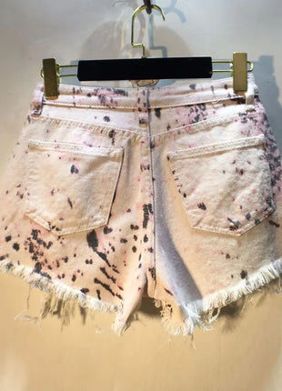 2025 Abiti estivi, Nuovi pantaloncini di jeans con bordo ruvido indossato a vita alta con perforazio