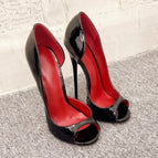 Red background 10cm 3