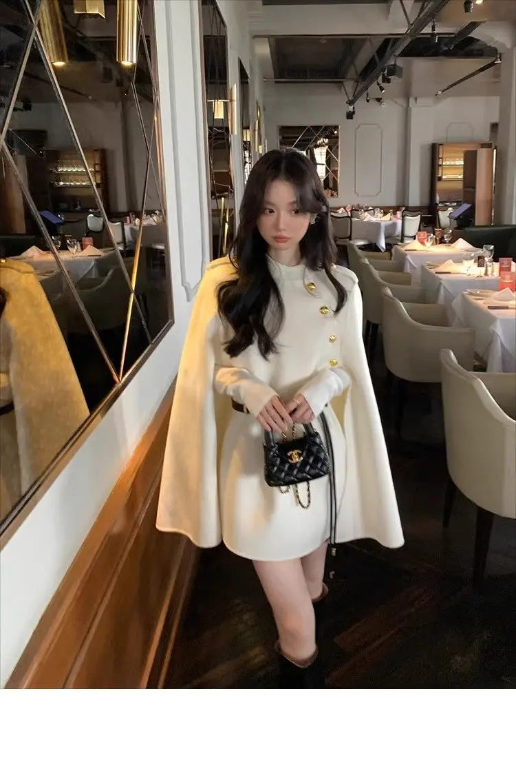 2026 New Style Women's Wool Coats Capes Autumn/Winter Princess Style Wool Cloak Woman