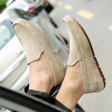 Mocassini da uomo in pelle scamosciata di lusso 2022 scarpe casual da uomo scarpe da barca fatte a mano da uomo Slipon scarpe da guida mocassini maschili Zapatos