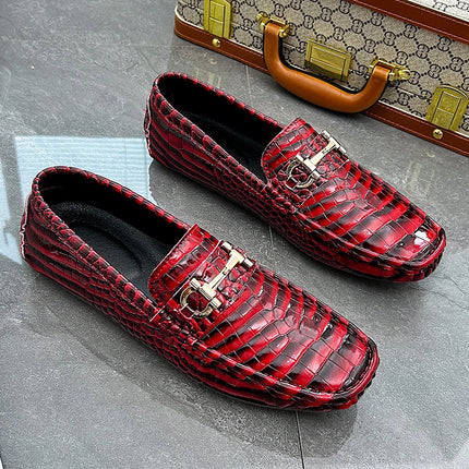 Scarpe Casual da uomo in pelle verniciata di alta qualità scarpe da guida di marca mocassini con motivo a coccodrillo maschile per scarpe basse mocassino da uomo