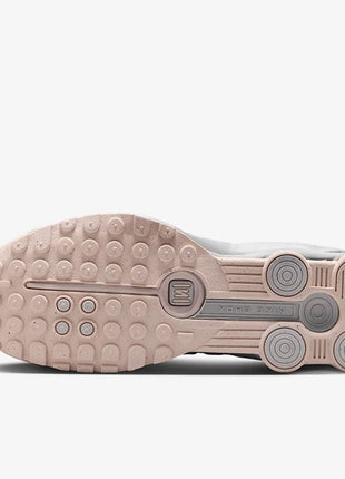 Nike Shox R4 Women's Running Shoes Low-Top Casual Comfort Breathable Wear-Resistant Support White Sail Crimson AR3565-103 PlatiNum