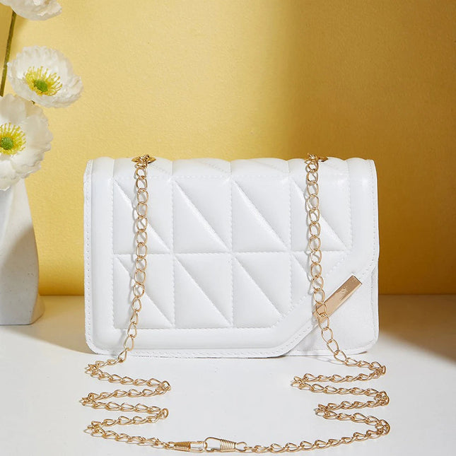 Trendy Embroidered Square Bag  - Diamond Pattern Shoulder Purse with Chain Strap & Magnetic Closure PlatiNum