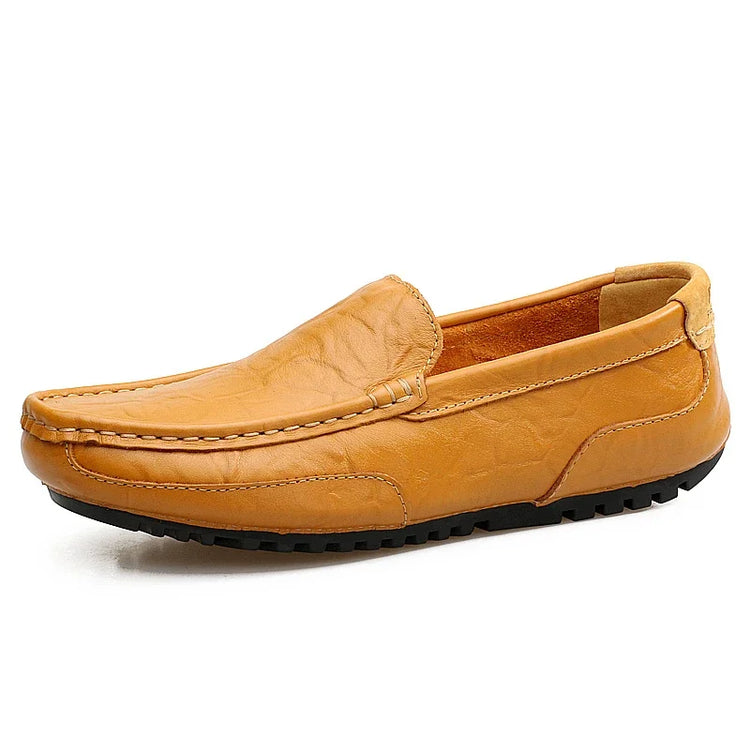 Mocassini da Uomo Estivi 2026 in Vera Pelle di Lusso, Scarpe Casual Traspiranti con Intaglio, Slip-on da Guida