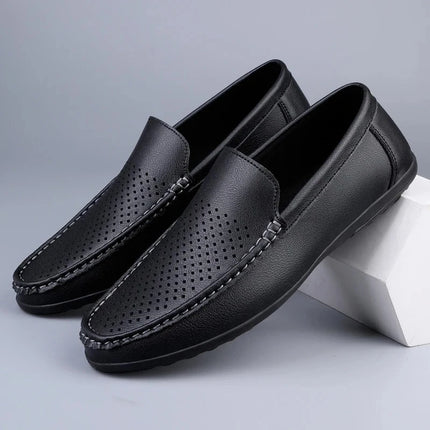 Mocassini da Uomo in Pelle Traforata Estivi Traspiranti Slip-On Taglie Grandi 38-47 Neri Bianchi Scarpe da Guida