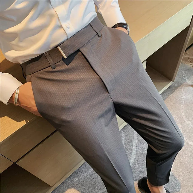 Pantaloni da abito da uomo primavera autunno Moda stile britannico Business Office Pantaloni eleganti da uomo Pantaloni da uomo slim fit a righe di alta qualità