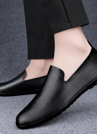 Scarpe da uomo in vera pelle Casual formali mocassini da uomo mocassini estate italiana traspirante Slip on scarpe da barca maschili Over Size 50 51