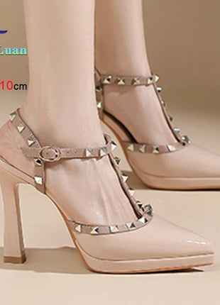 Scarpe con tacco sexy con rivetti Sandali con tacco alto da 10 cm Sandali con tacco alto da sera Sandali con tacco a spillo color nudo semplici con punta a punta platinumshop
