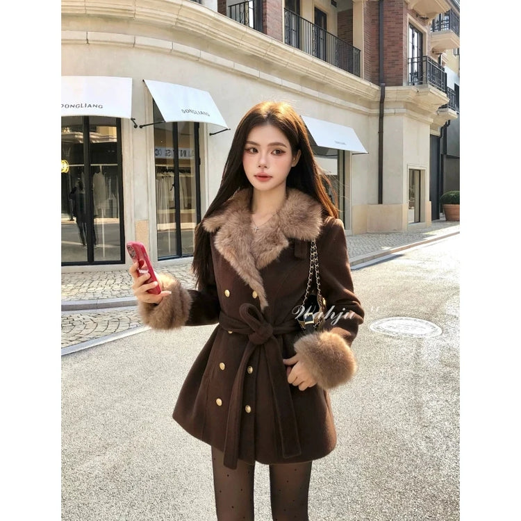 Winter Korean Fashion Wool Coat for Women Slim Fit Double Breasted Belted Fur Collar Jacket Elegant Chic Warm Long Outerwear