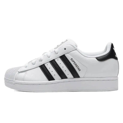 Adidas Trefoil Classic Superstar II, Sneakers Sportive Unisex Retrò con Punta a Conchiglia Trendy IH8659
