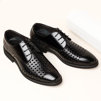 Sandali da uomo in pelle Pelle bovina traspirante Scava fuori Design Scarpe slip-on casual estive Comoda suola in gomma antiscivolo