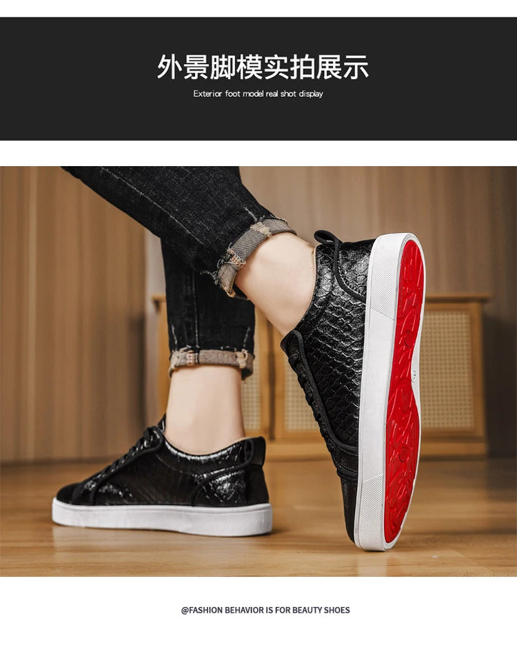 2026 Spring New Shoes for Men Leather Casual Shoes Fashion Pattern Flat Skateboard Shoes Street Cool Lace-up Sneaker