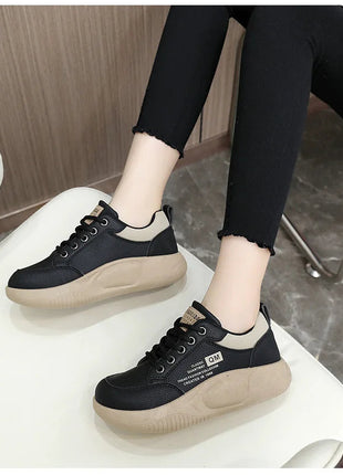 New Women's Shoes 2024 Spring Thick Sole Elevated Shoes Sports Shoes Women's Shoes Student Street Casual Board Shoes PlatiNum