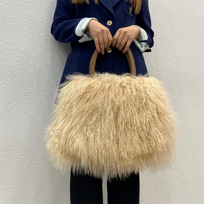 Factory Wholesale New Fashion Design Luxury Real Mongolian Lamb Fur Bag Sheep Fur Shoulder Bag