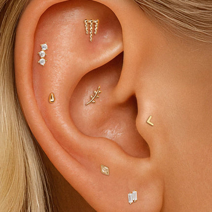 AIDE Heart Round Ball Flat Helix Piercing Earring 925 Sterling Silver Ear Studs Geometric Zircon Exquisite Trinket Studs Aretes PlatiNum