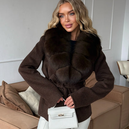 Solid Color Big Fur Collar Tied Woolen Jacket Fashion Waist Cinching Long Sleeved Short Coat 2026 Autumn Street Daily Clothing