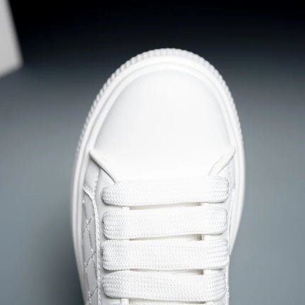 2025 Spring New Fashionable Breathable Anti slip Soft Bottom Lightweight Sports and Leisure Board Shoes for Men and Women