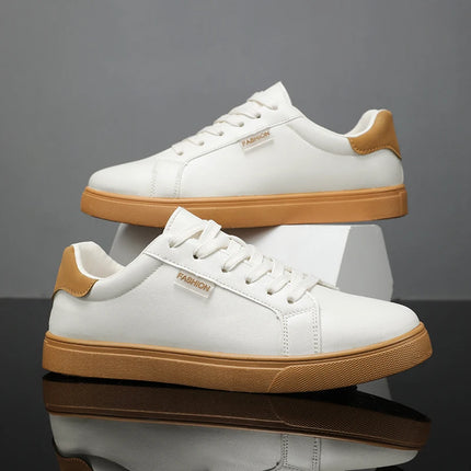 Skateboarding Shoes Men Flat Comfortable Leather Casual Vulcanized Shoes Trendy Classic Breathable Cheap Sneakers Man Plus Size