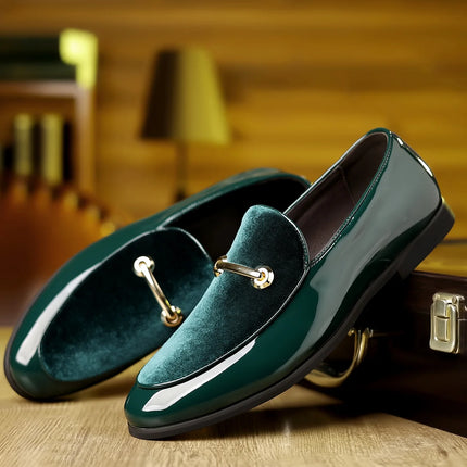 QRLQRL Mocassini di Lusso in Pelle Scamosciata Verde da Uomo, Slip-on con Nappe, Scarpe Morbide in Pelle per Matrimonio, Scarpe Basse in Pelle Nubuck