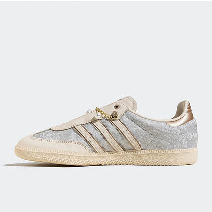 Scarpe sportive casual Adidas ufficiali autentiche a tre strisce da donna leggere e traspiranti resistenti all'usura JQ2616