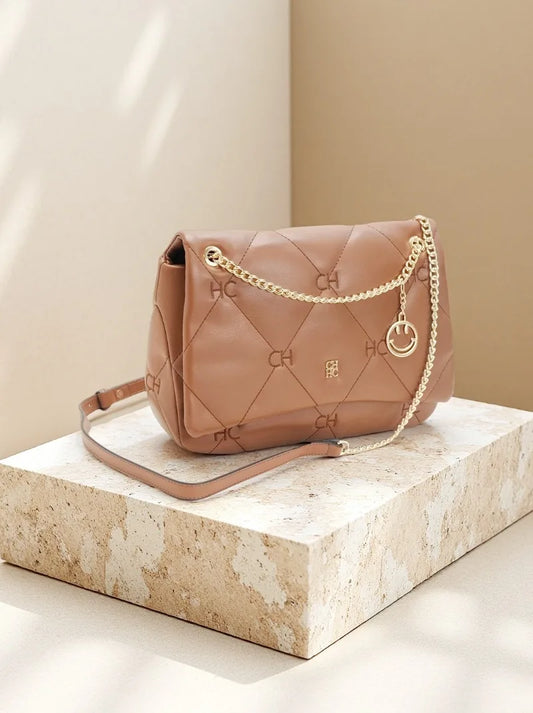 Carolina Herrera New Bag Borsa nuvola da donna Borsa con patta con catena di diamanti Borsa quadrata piccola in pelle di fascia alta e versatile